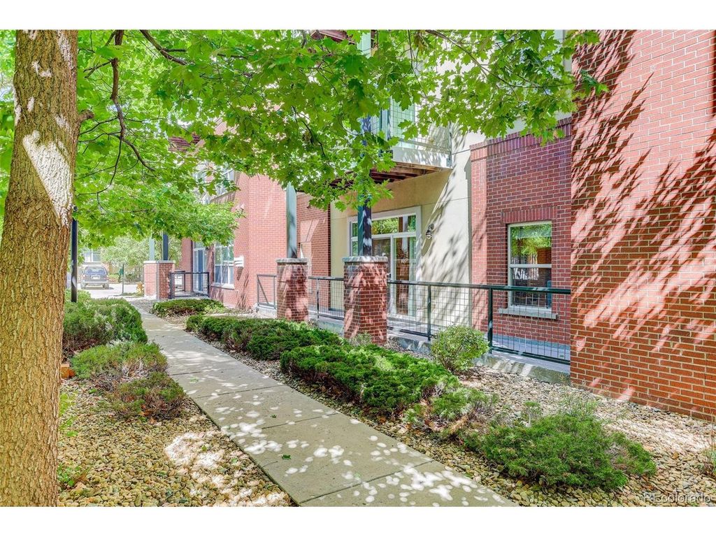 5401 S Park Terrace Ave C-103C, Greenwood Village, CO 80111