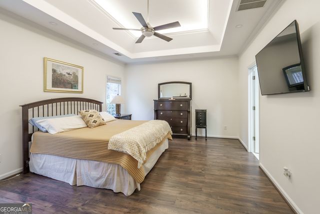 7523 Greens Mill Drive, Loganville, GA 30052