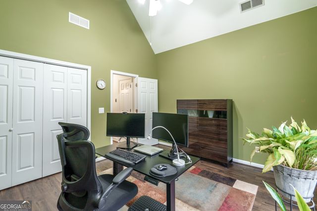 7523 Greens Mill Drive, Loganville, GA 30052