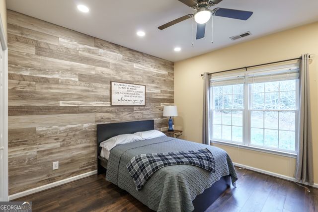 7523 Greens Mill Drive, Loganville, GA 30052