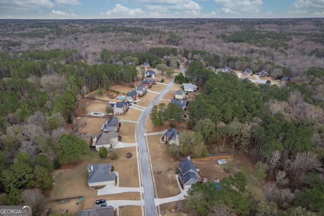 7523 Greens Mill Drive, Loganville, GA 30052