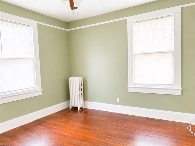 320 W 27th ST, Norfolk, VA 23517