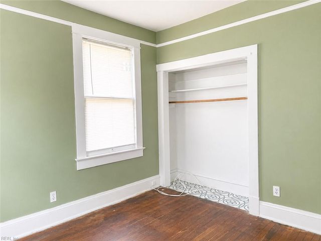 320 W 27th ST, Norfolk, VA 23517