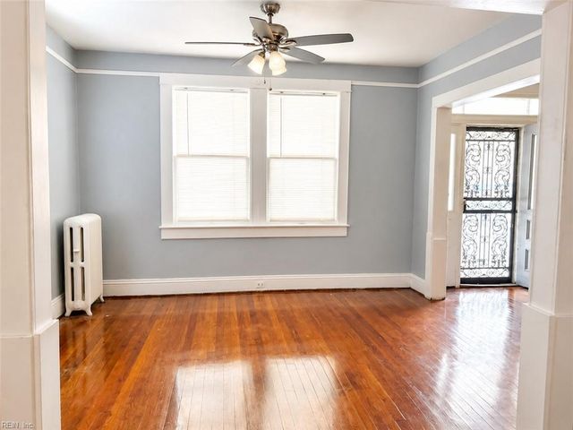 320 W 27th ST, Norfolk, VA 23517