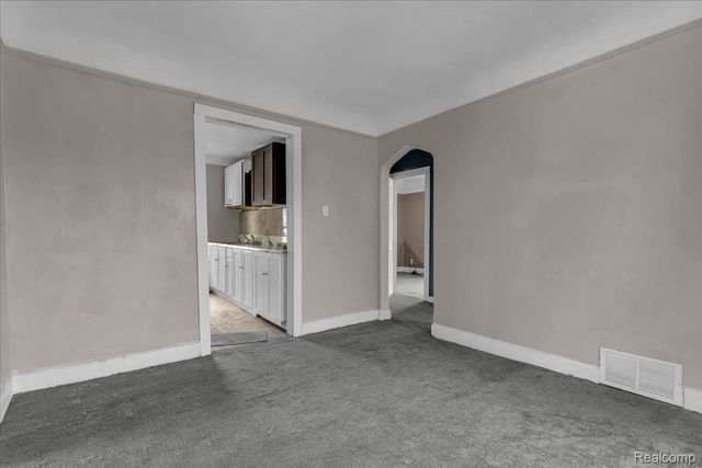 11475 Sanford Street, Detroit, MI 48205