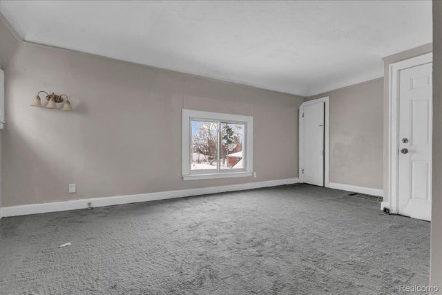 11475 Sanford Street, Detroit, MI 48205