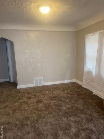 11475 Sanford Street, Detroit, MI 48205