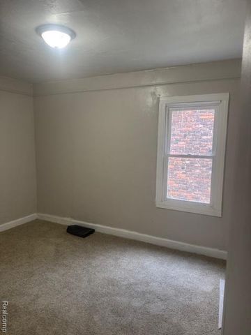 11475 Sanford Street, Detroit, MI 48205