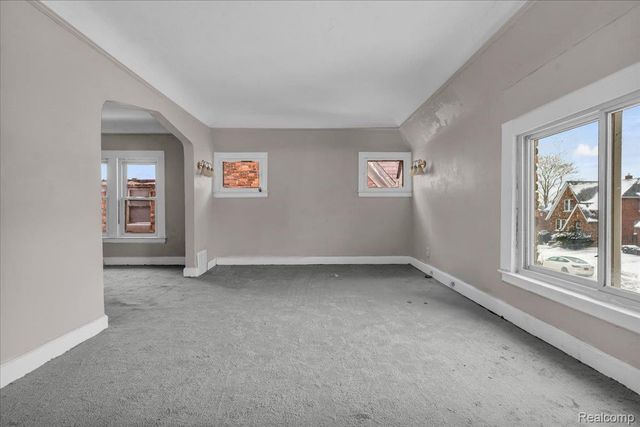 11475 Sanford Street, Detroit, MI 48205