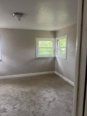 11475 Sanford Street, Detroit, MI 48205