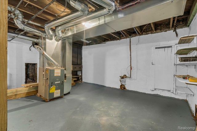 11475 Sanford Street, Detroit, MI 48205