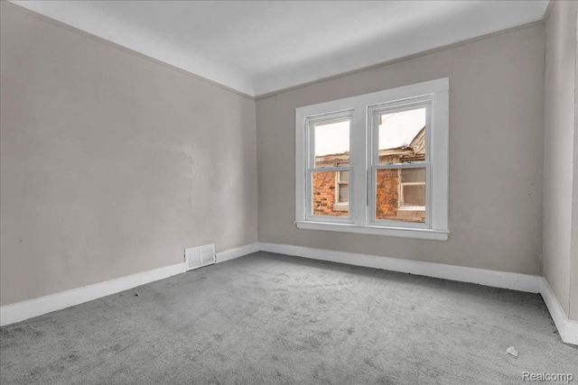 11475 Sanford Street, Detroit, MI 48205