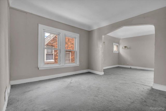 11475 Sanford Street, Detroit, MI 48205