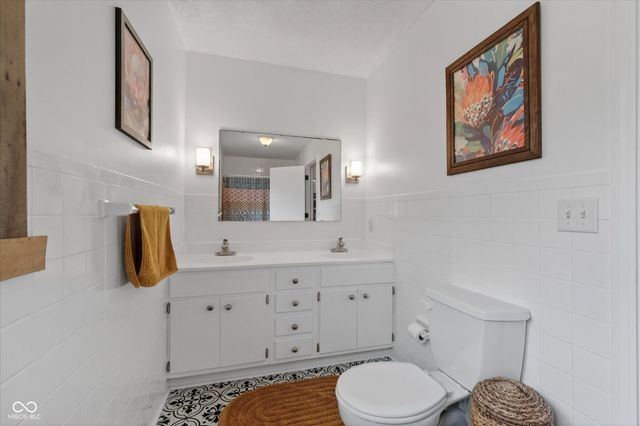 17134 Little Eagle Creek Avenue, Westfield, IN 46074