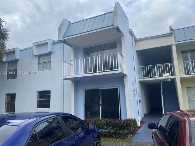 411 Executive Center Drive 203, West Palm Beach, FL 33401