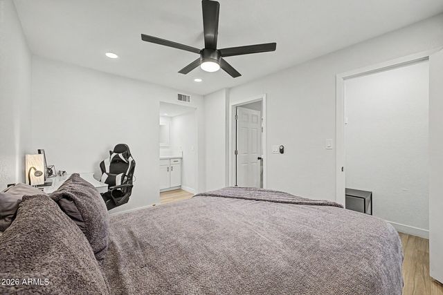2625 E INDIAN SCHOOL Road 244, Phoenix, AZ 85016