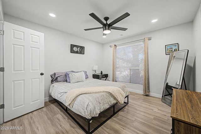2625 E INDIAN SCHOOL Road 244, Phoenix, AZ 85016