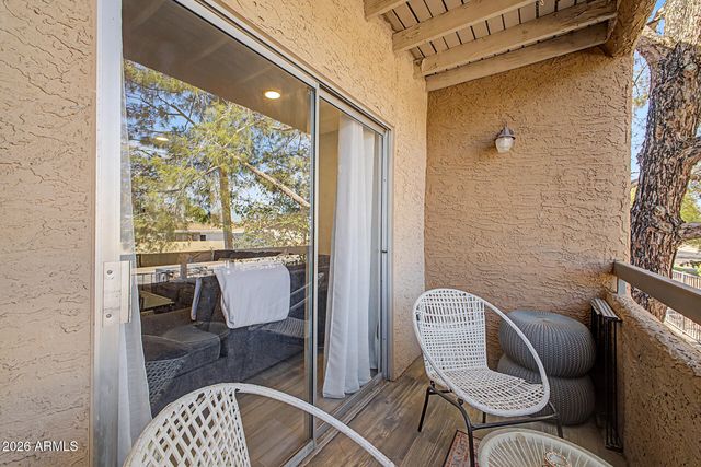 2625 E INDIAN SCHOOL Road 244, Phoenix, AZ 85016