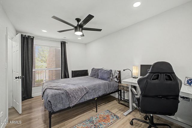 2625 E INDIAN SCHOOL Road 244, Phoenix, AZ 85016