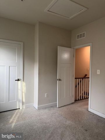 4812 CREST VIEW DR, Hyattsville, MD 20782