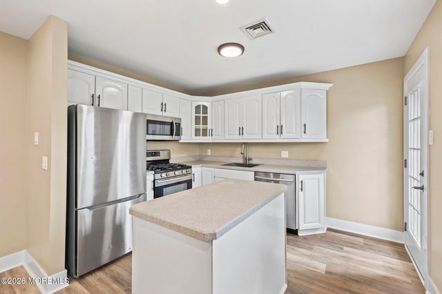207 Lake Winnepesaukee Drive, Tuckerton, NJ 08087