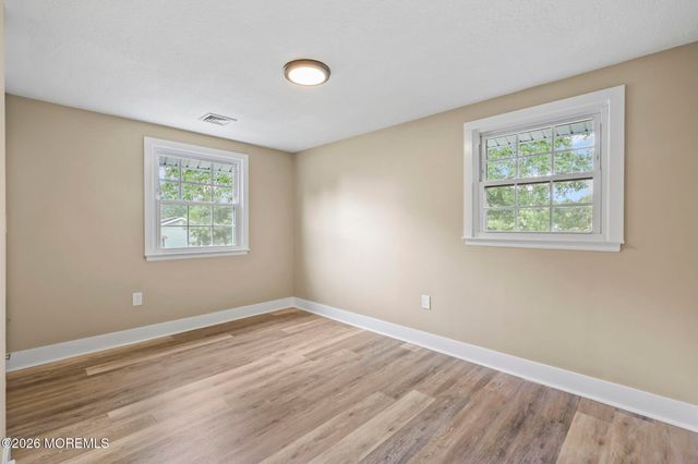 207 Lake Winnepesaukee Drive, Tuckerton, NJ 08087