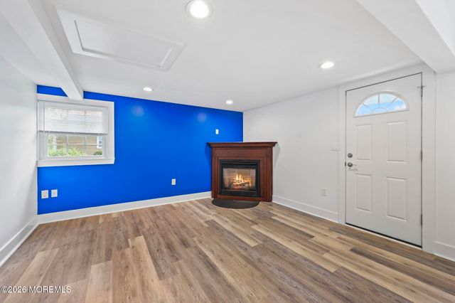 207 Lake Winnepesaukee Drive, Tuckerton, NJ 08087