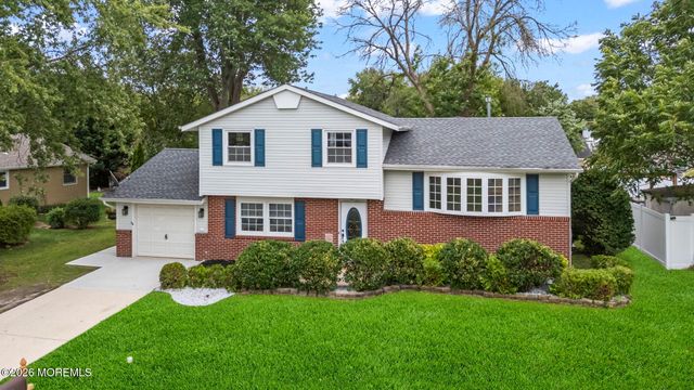 207 Lake Winnepesaukee Drive, Tuckerton, NJ 08087