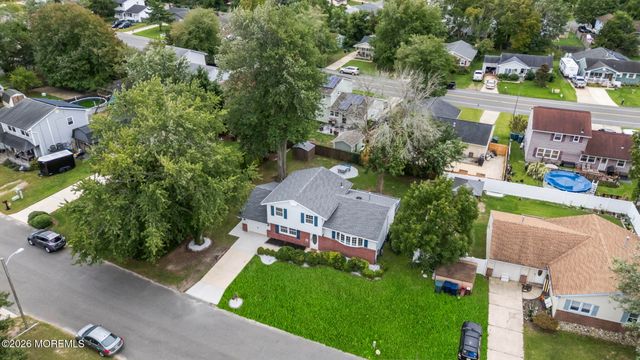 207 Lake Winnepesaukee Drive, Tuckerton, NJ 08087