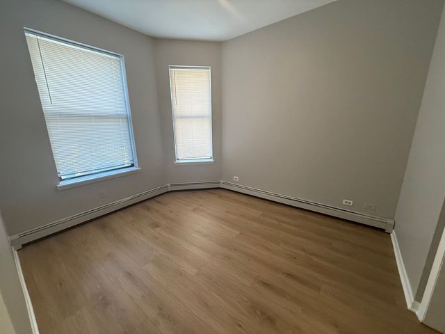 368 E 59th Street 1, Chicago, IL 60637