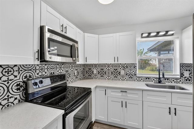 3034 TOURAINE AVENUE, Orlando, FL 32812