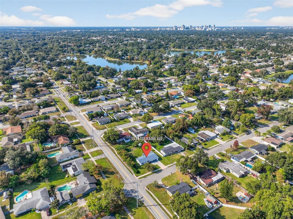 Image 90 of property listing at 3034 TOURAINE AVENUE, Orlando, FL 32812