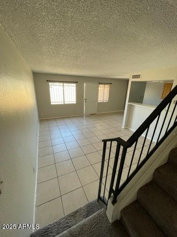4236 S 46TH Place, Phoenix, AZ 85040
