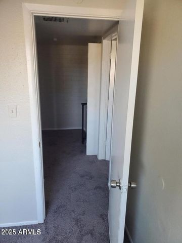 4236 S 46TH Place, Phoenix, AZ 85040