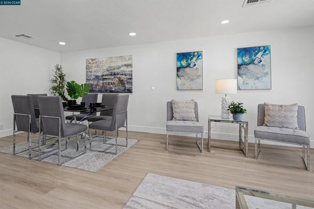 301 Avenida Flores, Pacheco, CA 94553