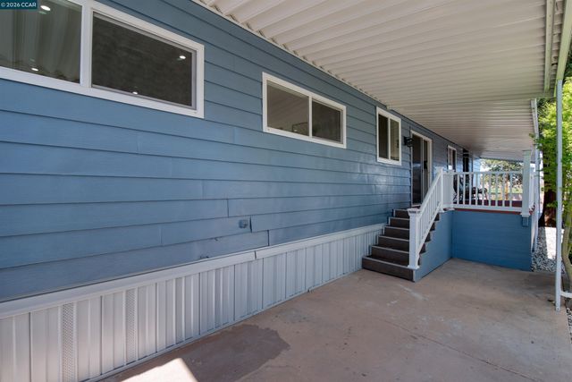 301 Avenida Flores, Pacheco, CA 94553