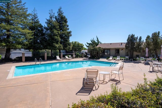 301 Avenida Flores, Pacheco, CA 94553