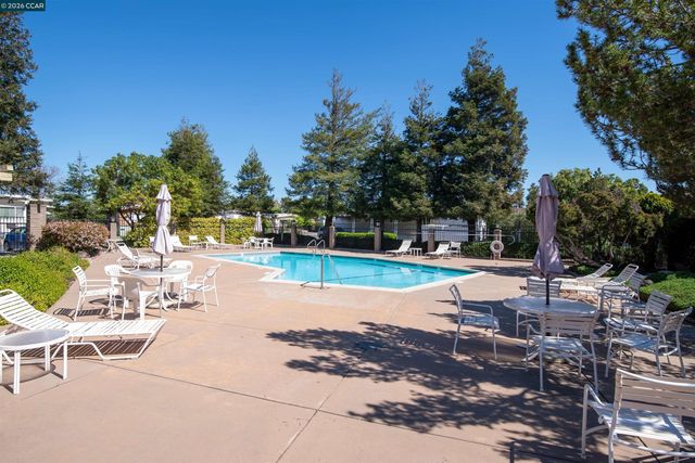 301 Avenida Flores, Pacheco, CA 94553