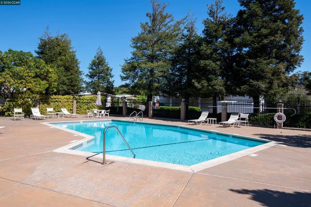 301 Avenida Flores, Pacheco, CA 94553