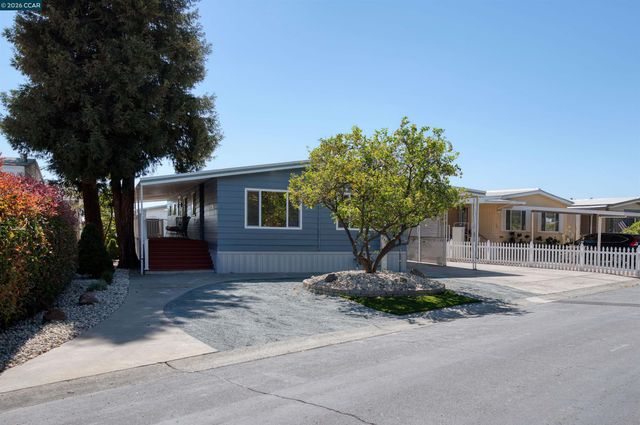 301 Avenida Flores, Pacheco, CA 94553