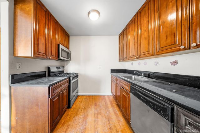 14-34 110th Street 5B, College Point, NY 11356