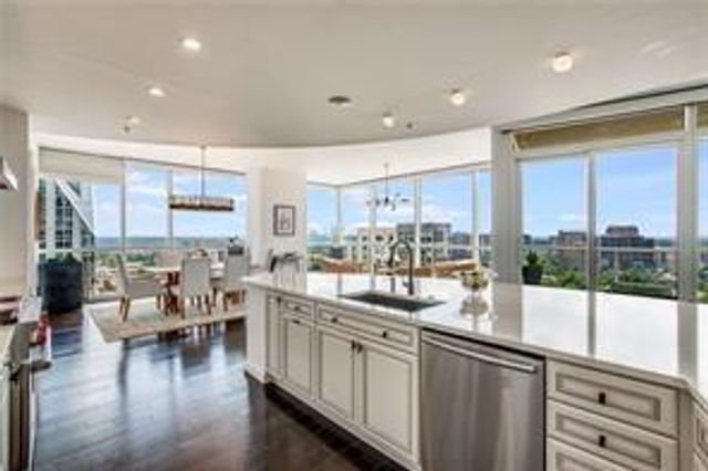 3325 Piedmont Road NE 2205, Atlanta, GA 30305