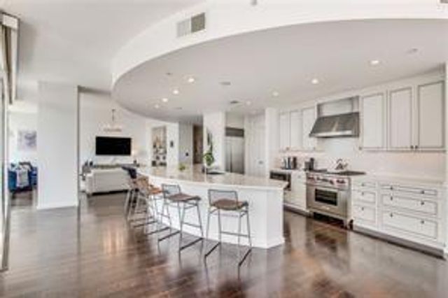 3325 Piedmont Road NE 2205, Atlanta, GA 30305