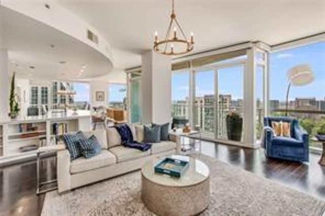 3325 Piedmont Road NE 2205, Atlanta, GA 30305