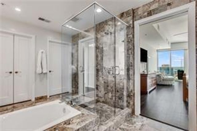 3325 Piedmont Road NE 2205, Atlanta, GA 30305