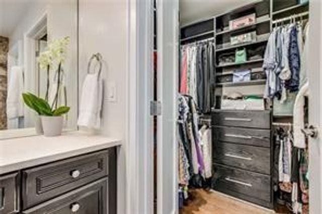 3325 Piedmont Road NE 2205, Atlanta, GA 30305