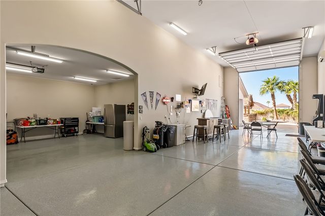 3395 Sunbeam Drive, Bullhead City, AZ 86429