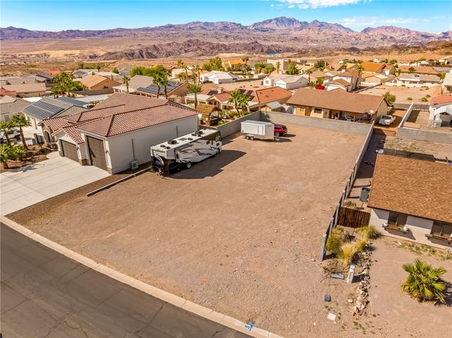 3395 Sunbeam Drive, Bullhead City, AZ 86429