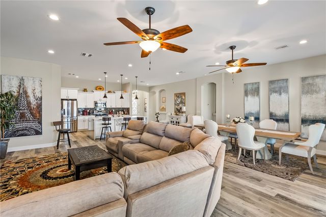 3395 Sunbeam Drive, Bullhead City, AZ 86429