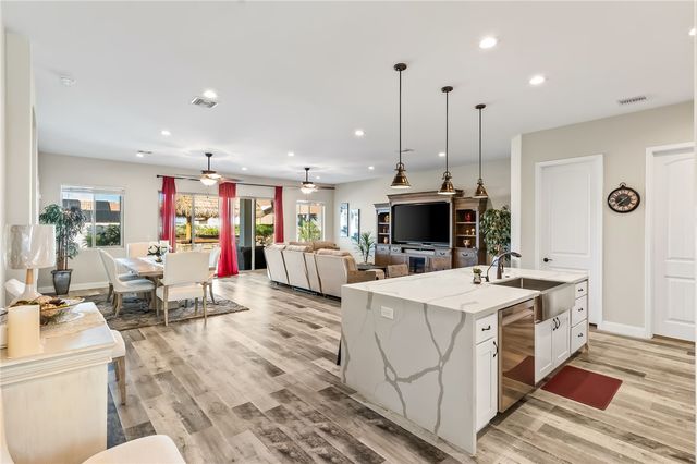 3395 Sunbeam Drive, Bullhead City, AZ 86429